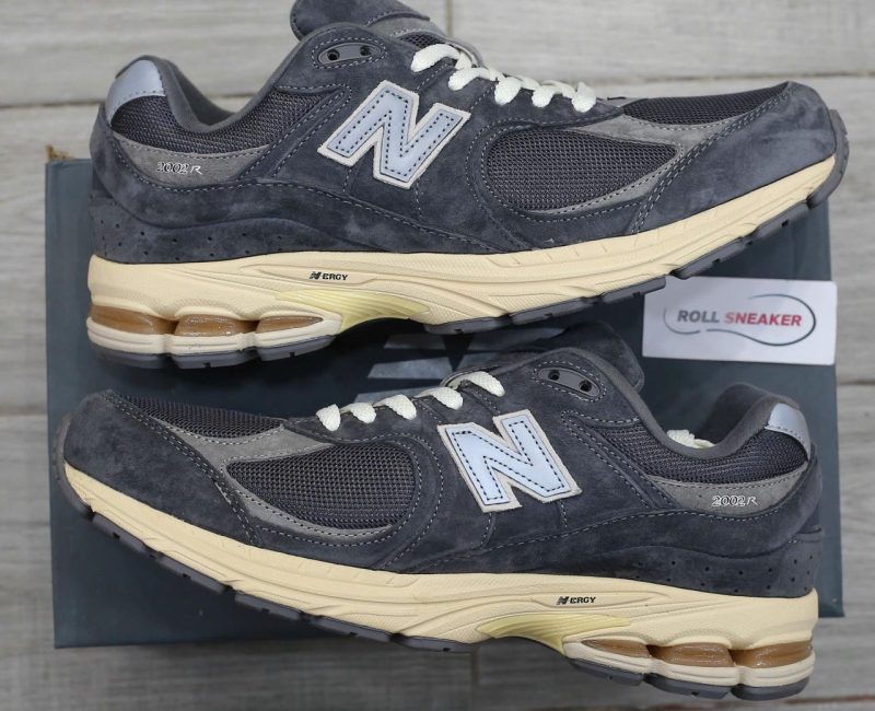 Giày New Balance 2002R ‘Vintage Black Chuẩn 99% Auth