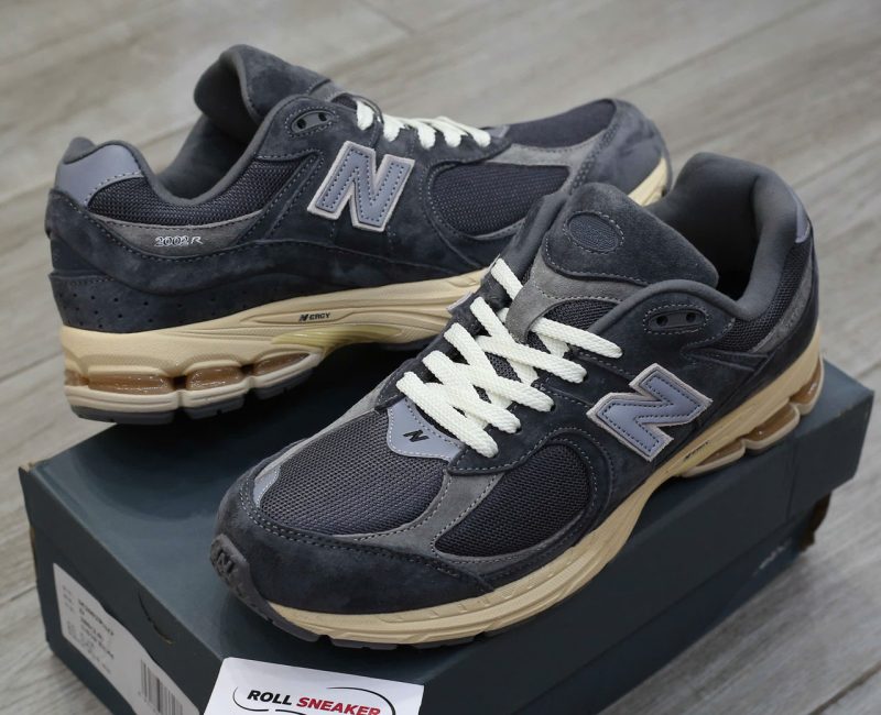 Giày New Balance 2002R ‘Vintage Black Chuẩn 99% Auth