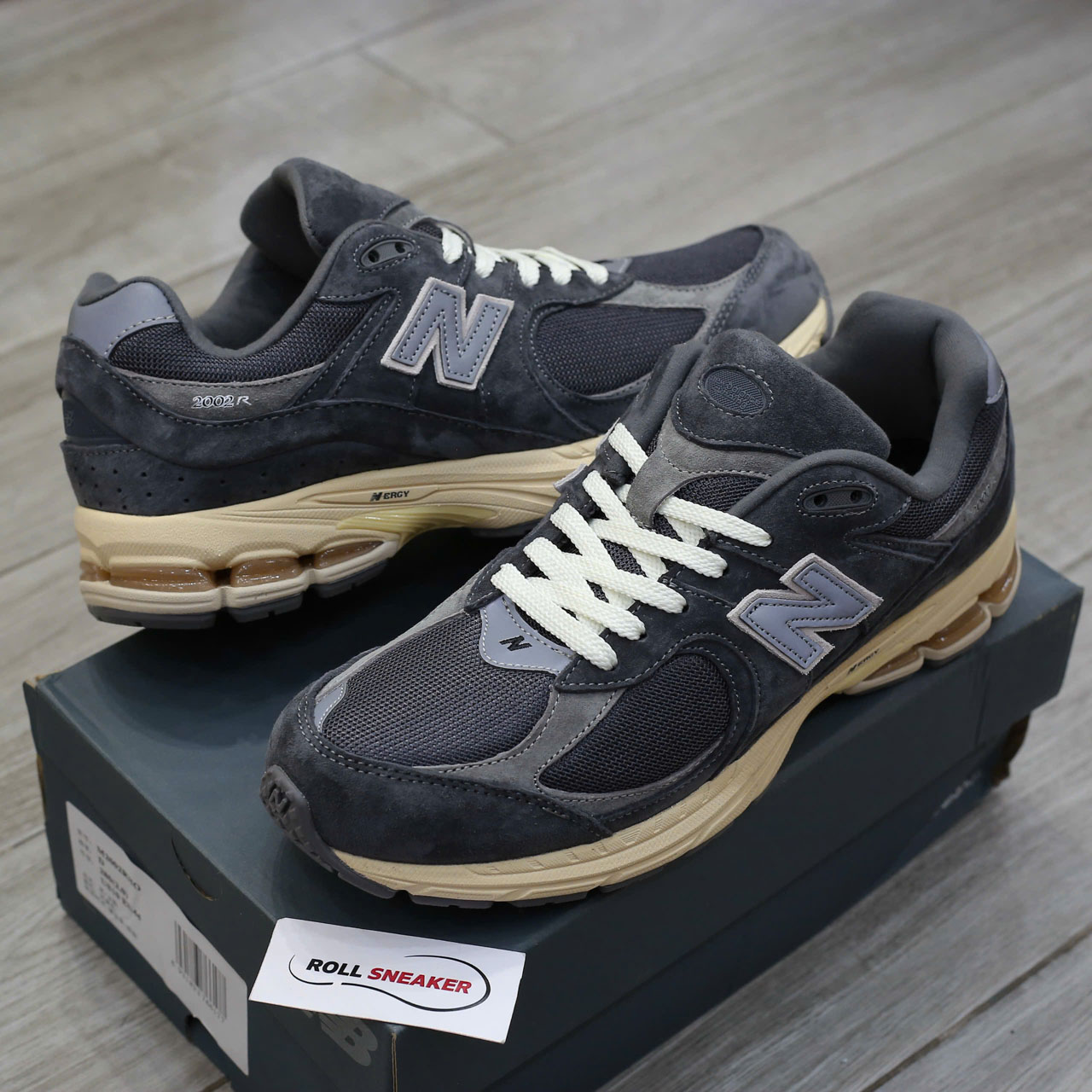 Giày New Balance 2002R ‘Vintage Black Chuẩn 99% Auth