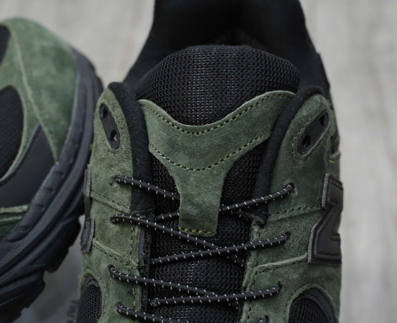 Giày New Balance 2002R x GORE-TEX Pine Chuẩn 99% Auth