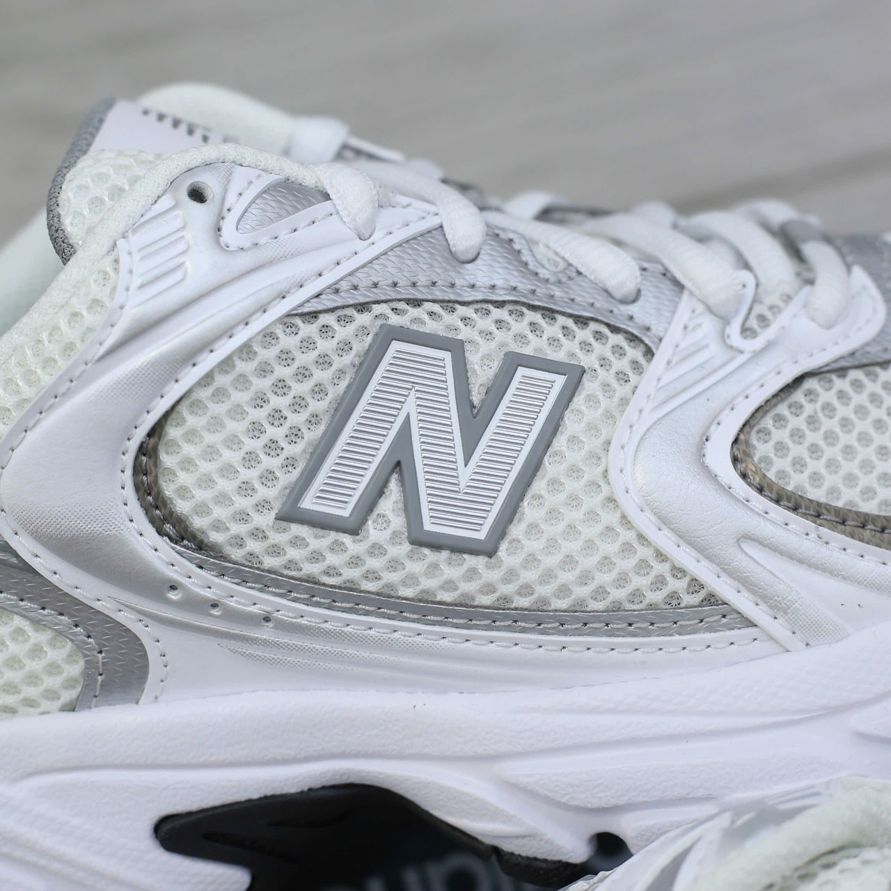 Giày New Balance W 530 ‘White & Grey’ Real