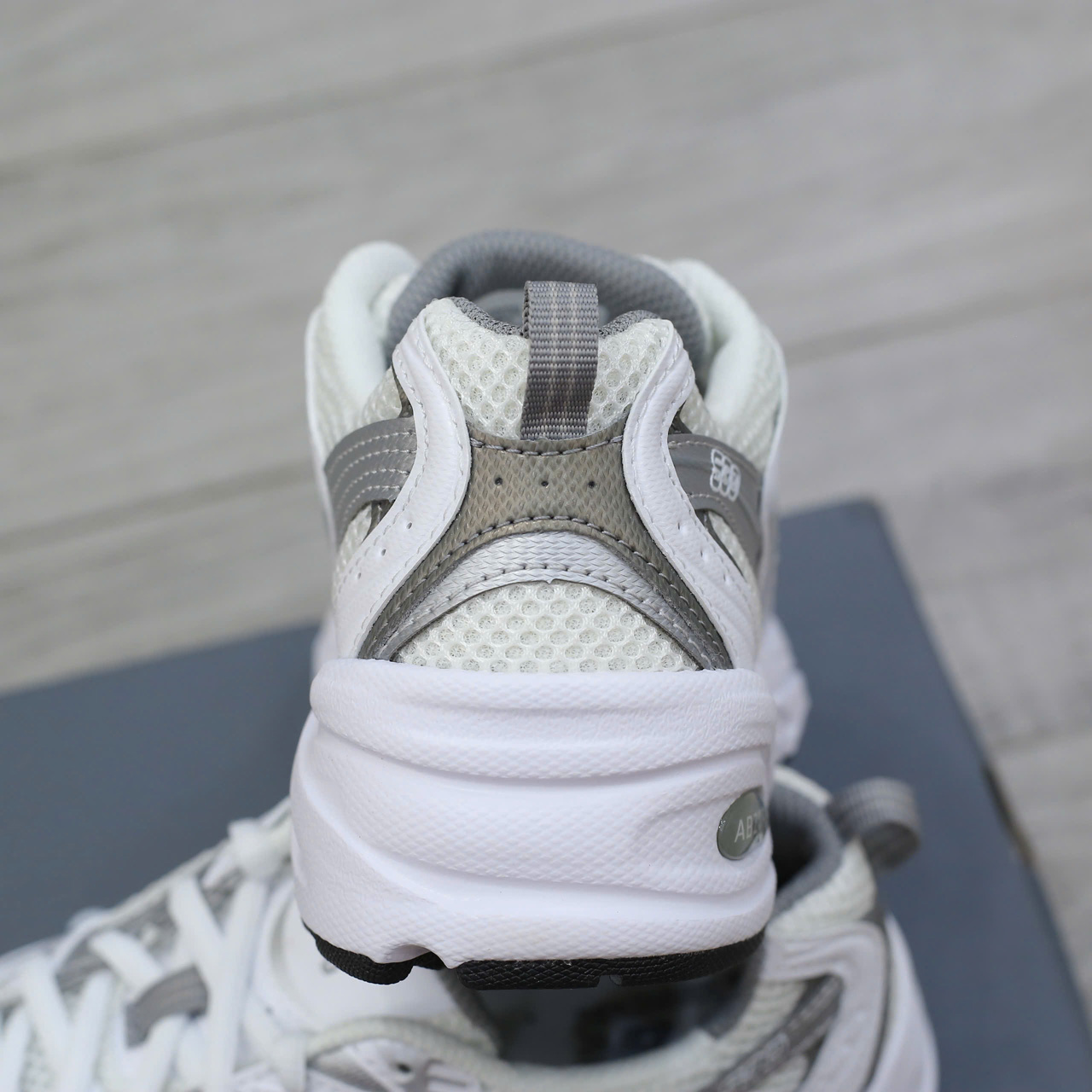 Giày New Balance W 530 ‘White & Grey’ Real