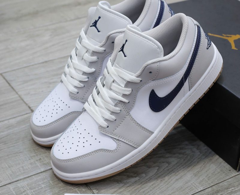 Giày Nike Air Jordan 1 Low ‘Georgetown’ Chuẩn 99% Auth