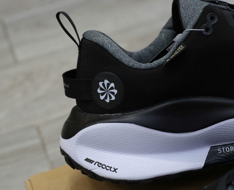 Giày Nike Infinity Run 4 Gore-Tex ‘Black White’ Chuẩn 99% Auth