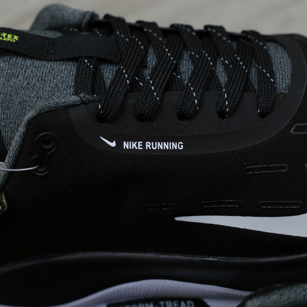 Giày Nike Infinity Run 4 Gore-Tex ‘Black White’ Chuẩn 99% Auth