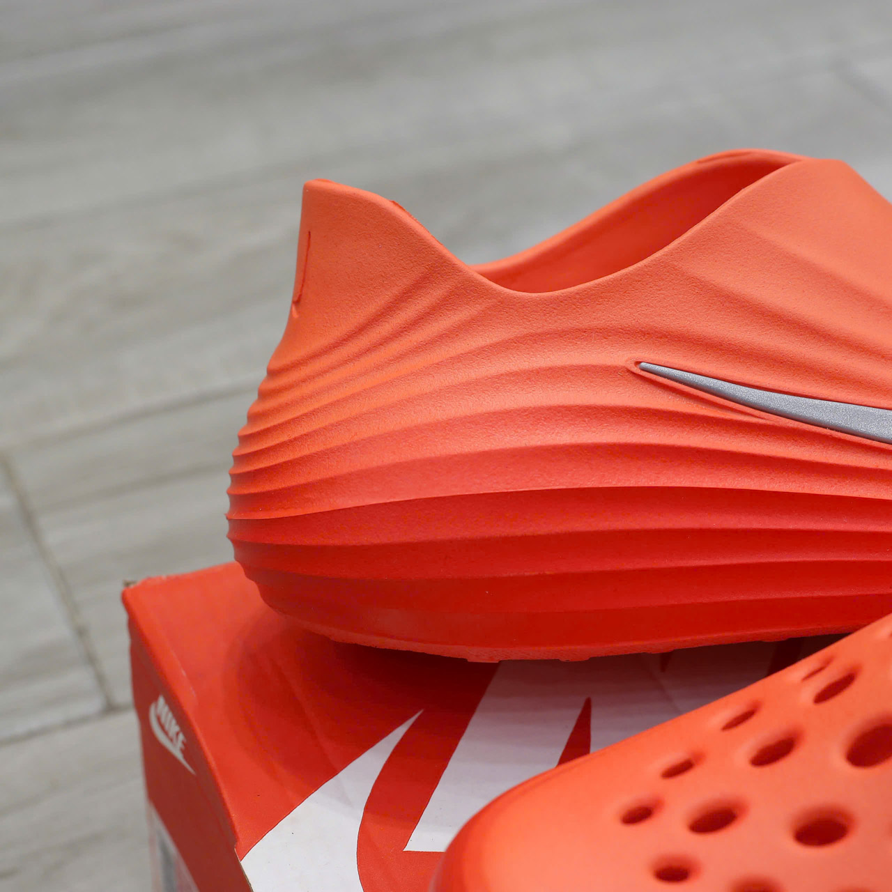 Giày Nike ReactX Rejuven8 ‘Safety Orange’ Chuẩn 99% Auth