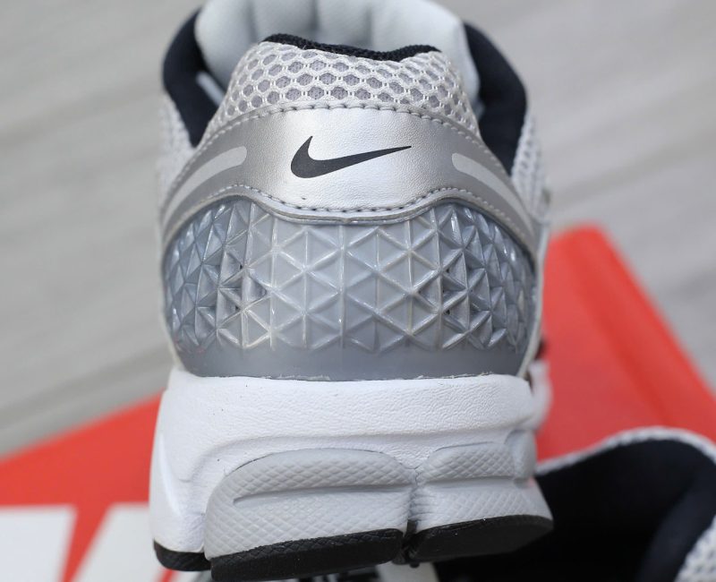 Giày Nike Zoom Vomero 5 ‘Metallic Silver Black’ Real