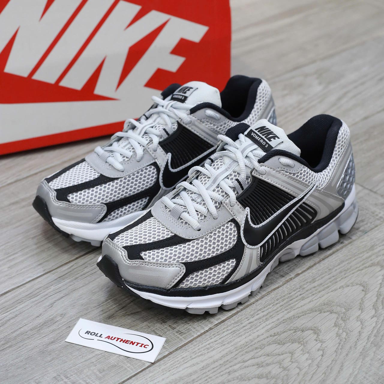 Giày Nike Zoom Vomero 5 ‘Metallic Silver Black’ Real