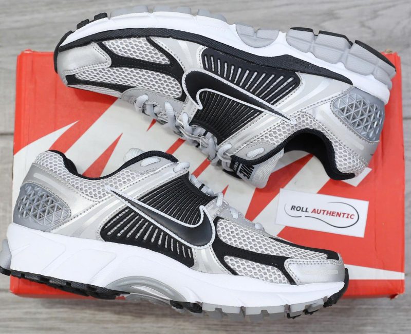 Giày Nike Zoom Vomero 5 ‘Metallic Silver Black’ Real