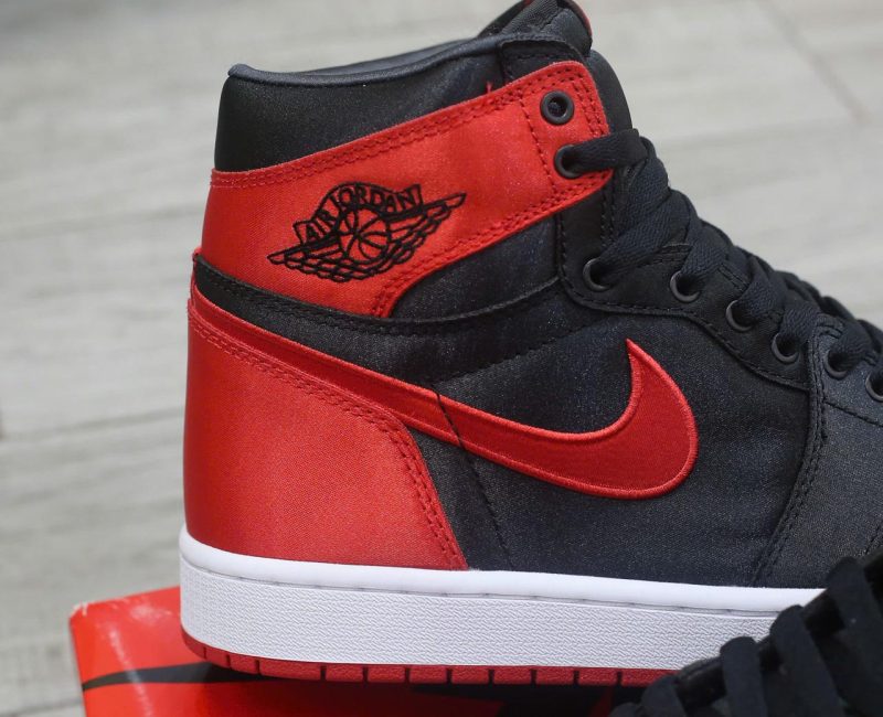 Giày Air Jordan 1 Retro High OG Satin Bred Chuẩn 99% Auth