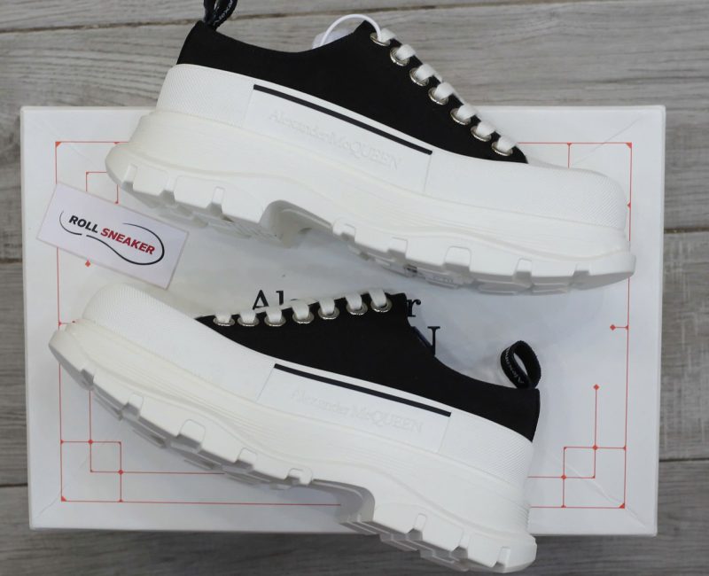 Giày Alexander Mcqueen Tread Slick ‘Black’ Chuẩn 99% Auth