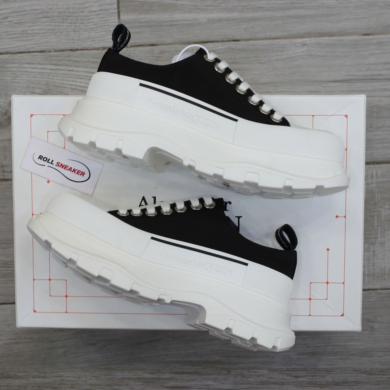 Giày Alexander Mcqueen Tread Slick ‘Black’ Chuẩn 99% Auth