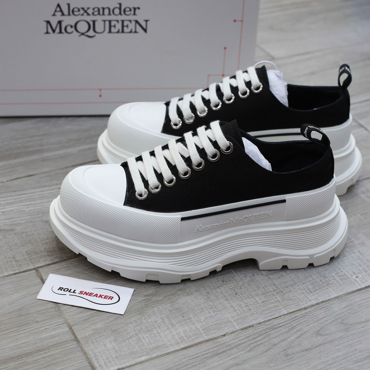 Giày Alexander Mcqueen Tread Slick ‘Black’ Chuẩn 99% Auth