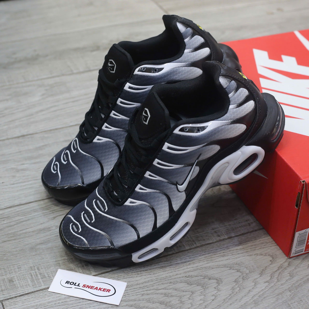 Giày Nike Air Max Plus ‘Black Metallic Silver’ Chuẩn 99% Auth