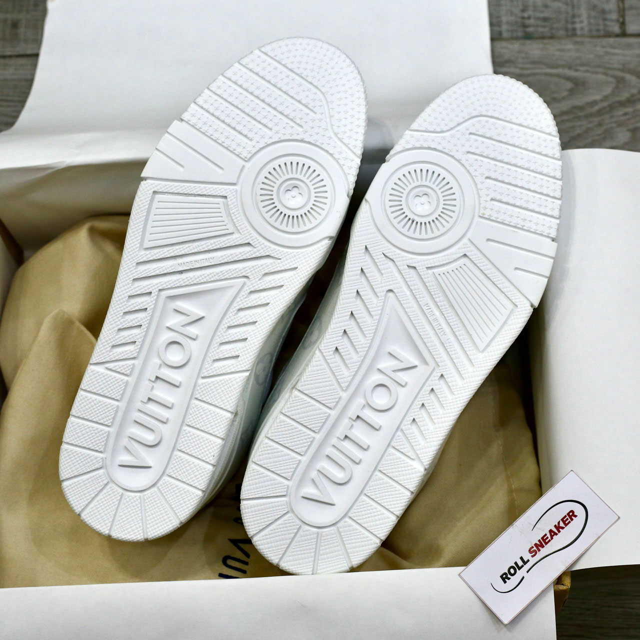 Giày Louis Vuitton LV Sneaker Weiß Monochrom Best Quality