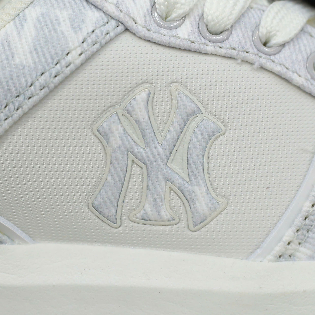 Giày MLB Chunky Liner Denim Monogram SL New York Yankees Like Auth