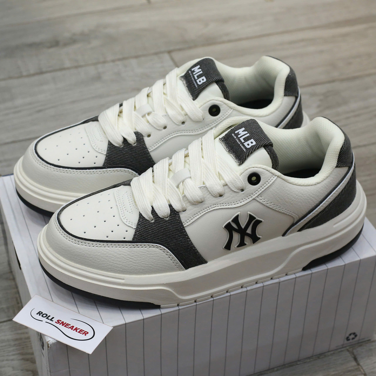 Giày MLB Chunky Liner Denim Pocket New York Yankees Black Like Auth