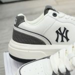 Giày MLB Chunky Liner Denim Pocket New York Yankees Black Like Auth