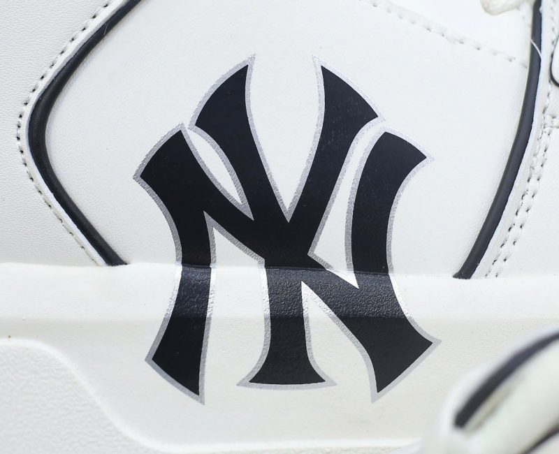 Giày MLB Chunky Liner Mid New York Yankees Black Best Quality
