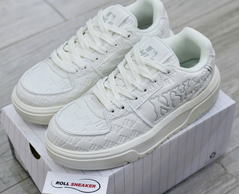 Giày MLB Korea Chunky Liner Embo Mono Cooperstown New York Yankees White Like Auth