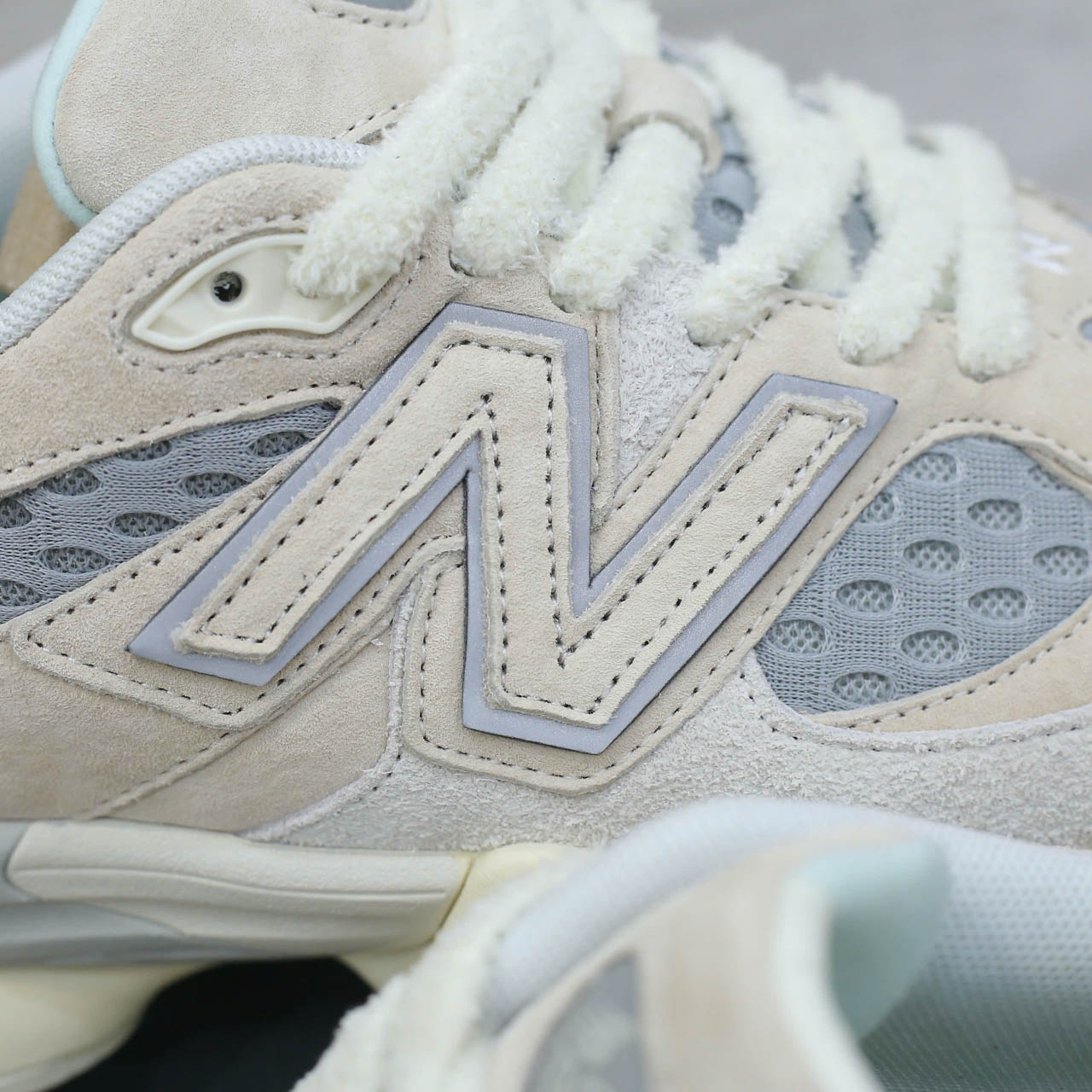 Giày New Balance 9060 Bricks & Wood ‘Grey’ Best Quality