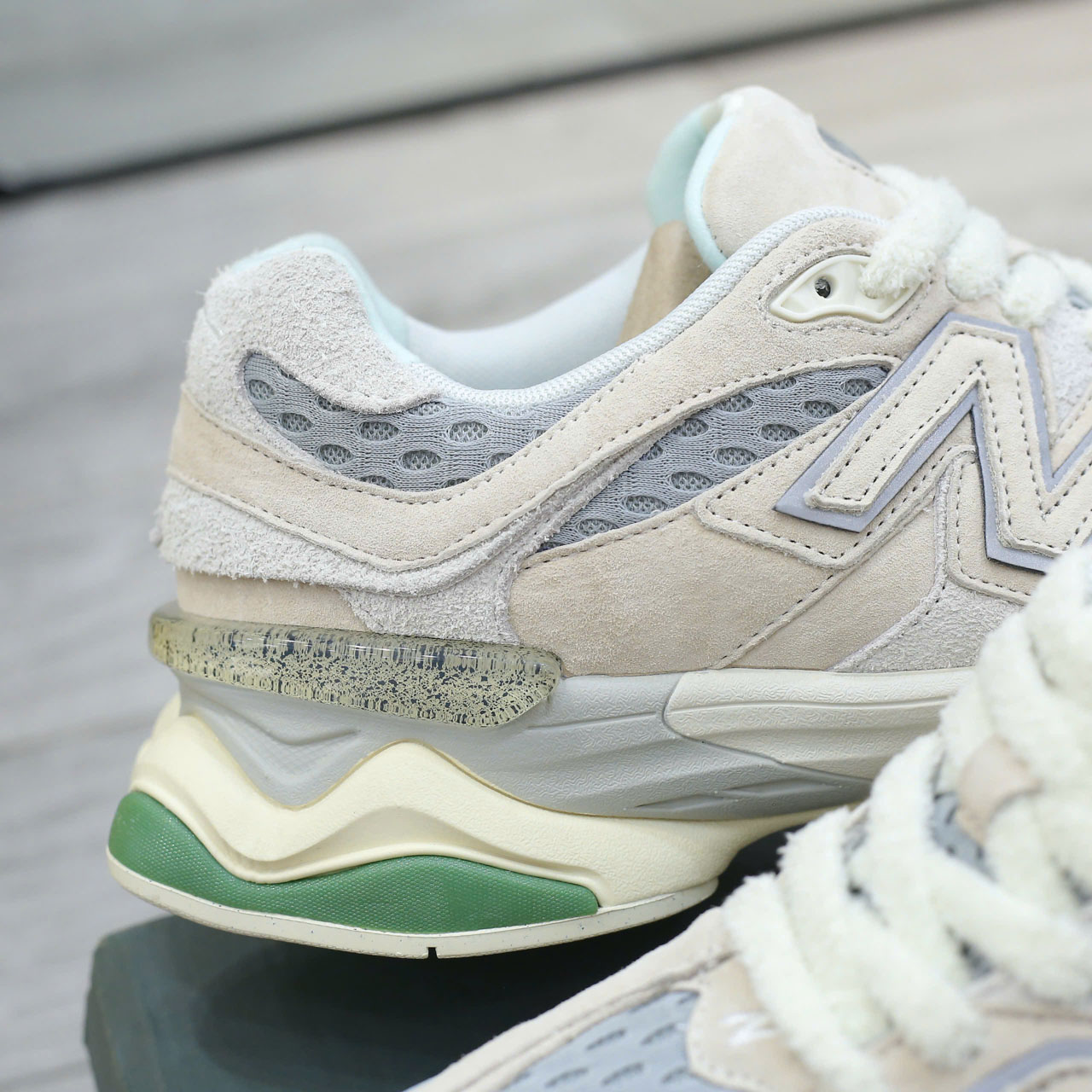 Giày New Balance 9060 Bricks & Wood ‘Grey’ Best Quality