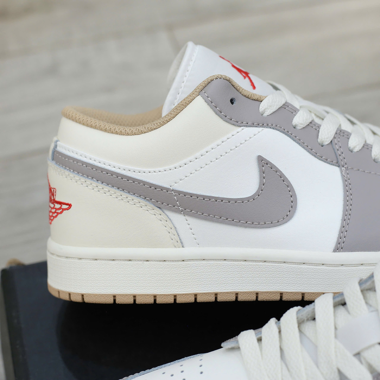 Giày Nike Air Jordan 1 Low ‘Red College Grey’ Best Quality