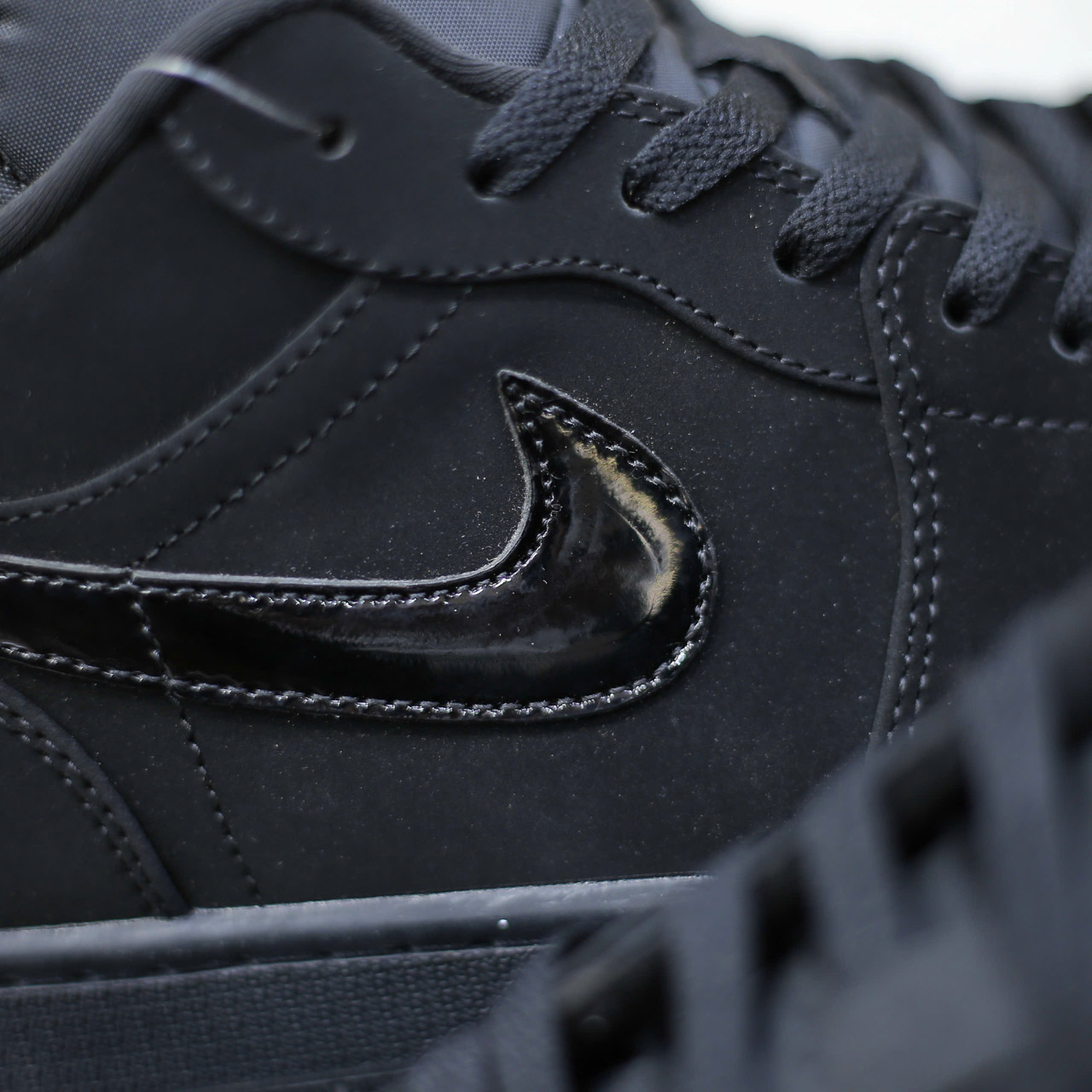 Giày Nike Air Jordan 1 Low ‘Triple Black’ Best Quality