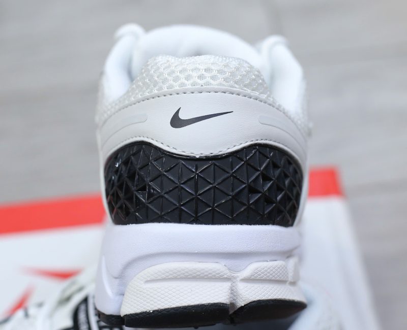 Giày Nike Zoom Vomero 5 GS Metallic Platinum Black Best Quality