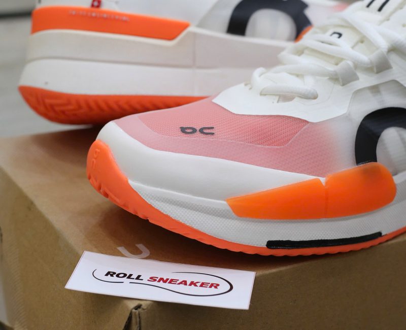 Giày On Roger Pro 2 Clay White Flame Like Auth