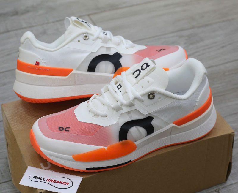 Giày On Roger Pro 2 Clay White Flame Like Auth