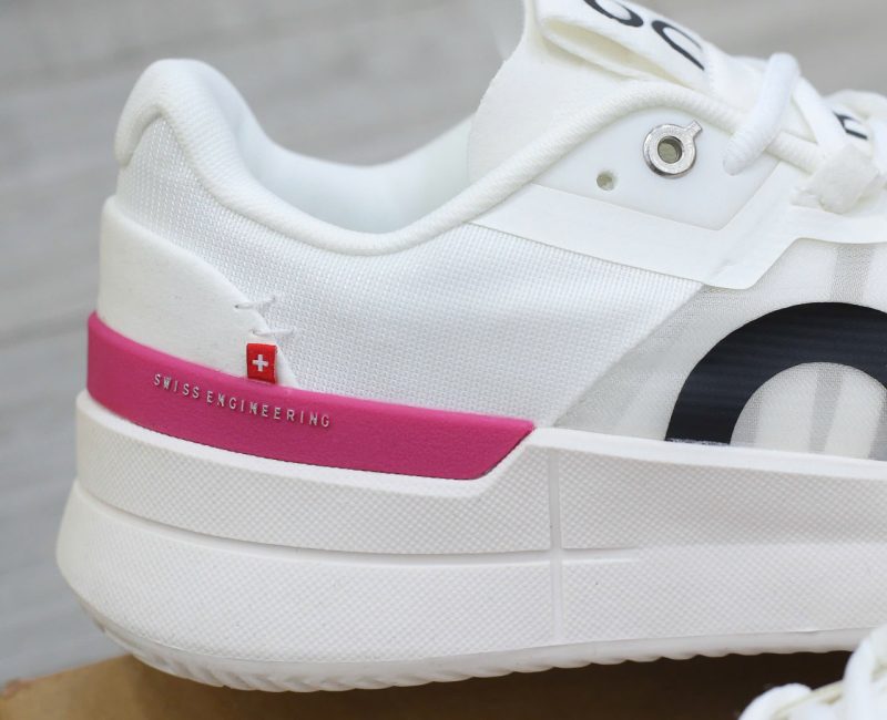 Giày On Running Roger Pro 2 WMNS ‘White Pink’ Like Auth