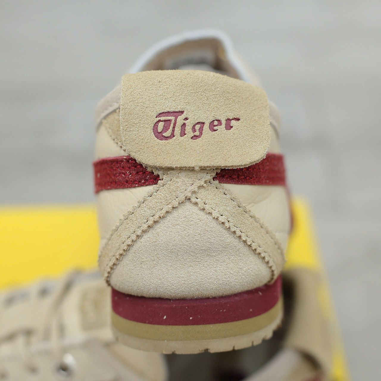 Giày Onitsuka Tiger Mexico 66 SD Beige Beet