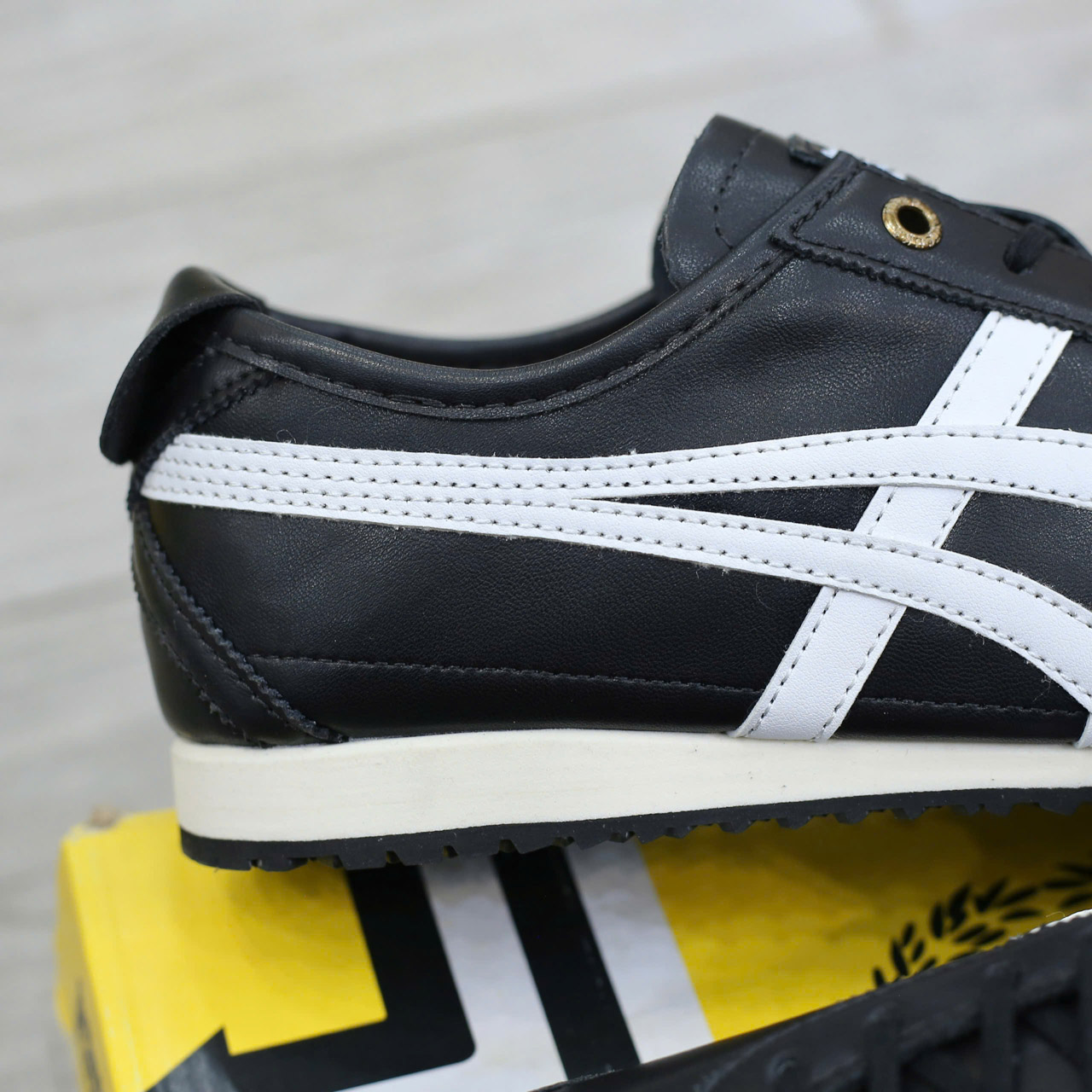 Giày Onitsuka Tiger Mexico 66 SD ‘Black White’ Like Auth