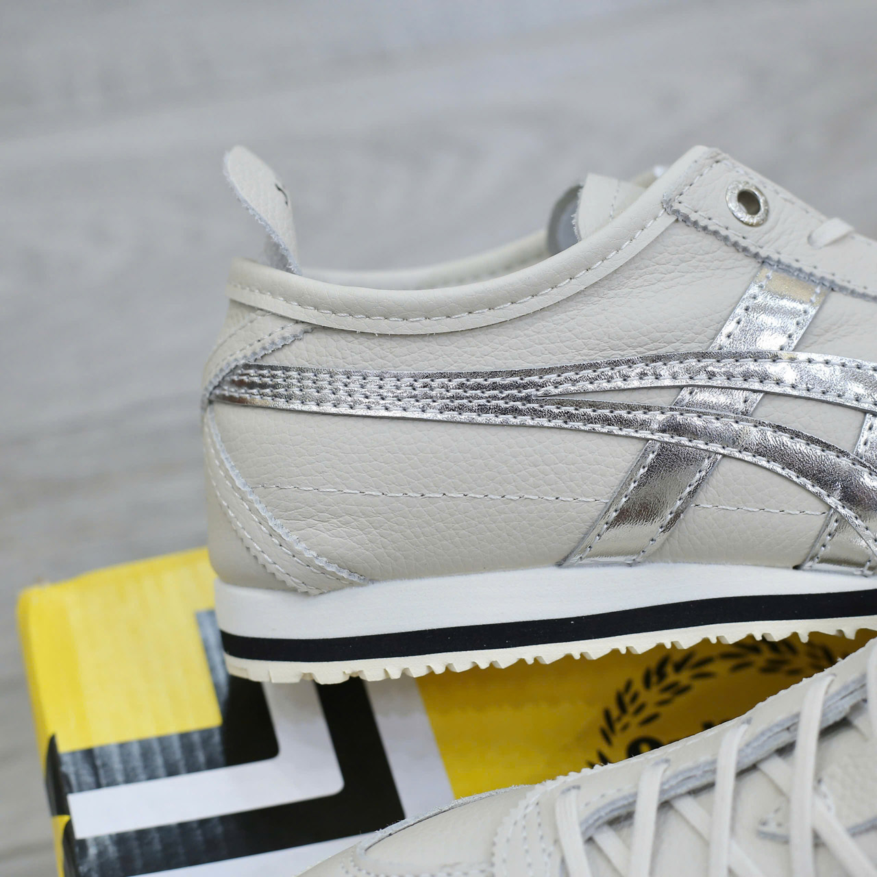 Giày Onitsuka Tiger MEXICO 66 SD Grey Silver Best Quality