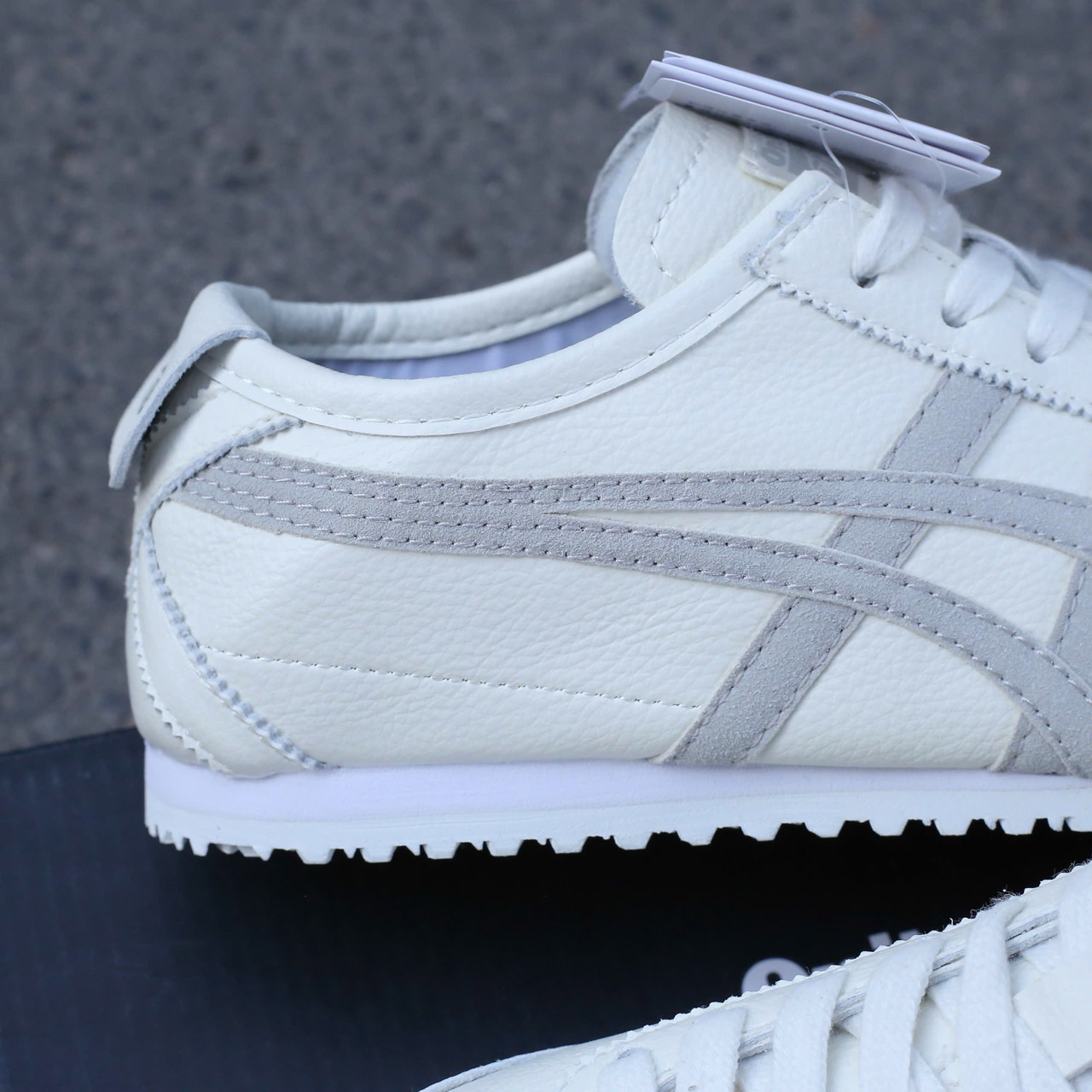 Giày Onitsuka Tiger Mexico 66 ‘White Light Sage’