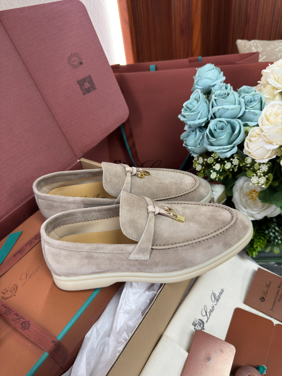 Giày Loro Piana Summer Charms Walk Loafer Suede Beige Best Quality