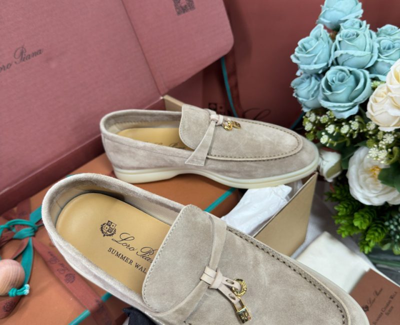 Giày Loro Piana Summer Charms Walk Loafer Suede Beige Best Quality