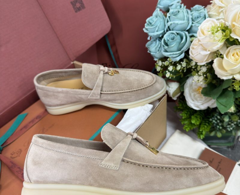 Giày Loro Piana Summer Charms Walk Loafer Suede Beige Best Quality