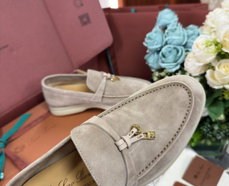 Giày Loro Piana Summer Charms Walk Loafer Suede Beige Best Quality