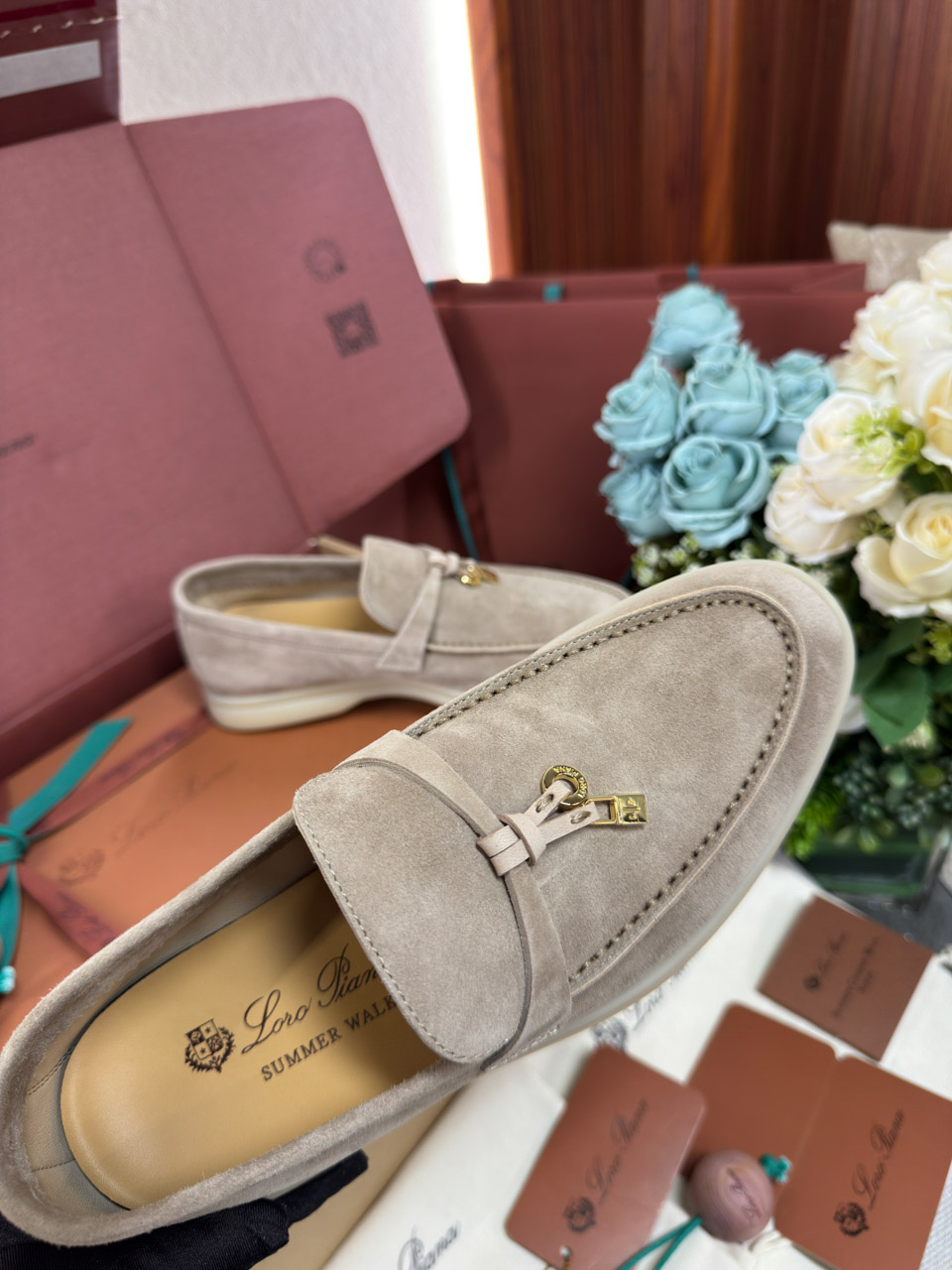 Giày Loro Piana Summer Charms Walk Loafer Suede Beige Best Quality