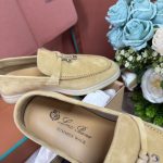 Giày Loro Piana Summer Charms Walk Loafer Suede Hinoki Wood Best Quality