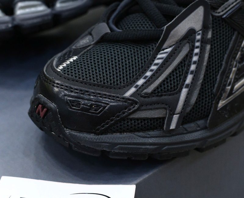 Giày New Balance 1906A Black Dark Silver Metallic Like Auth