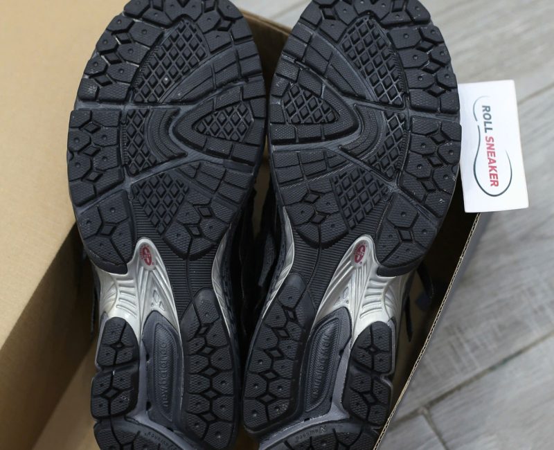 Giày New Balance 1906A Black Dark Silver Metallic Like Auth