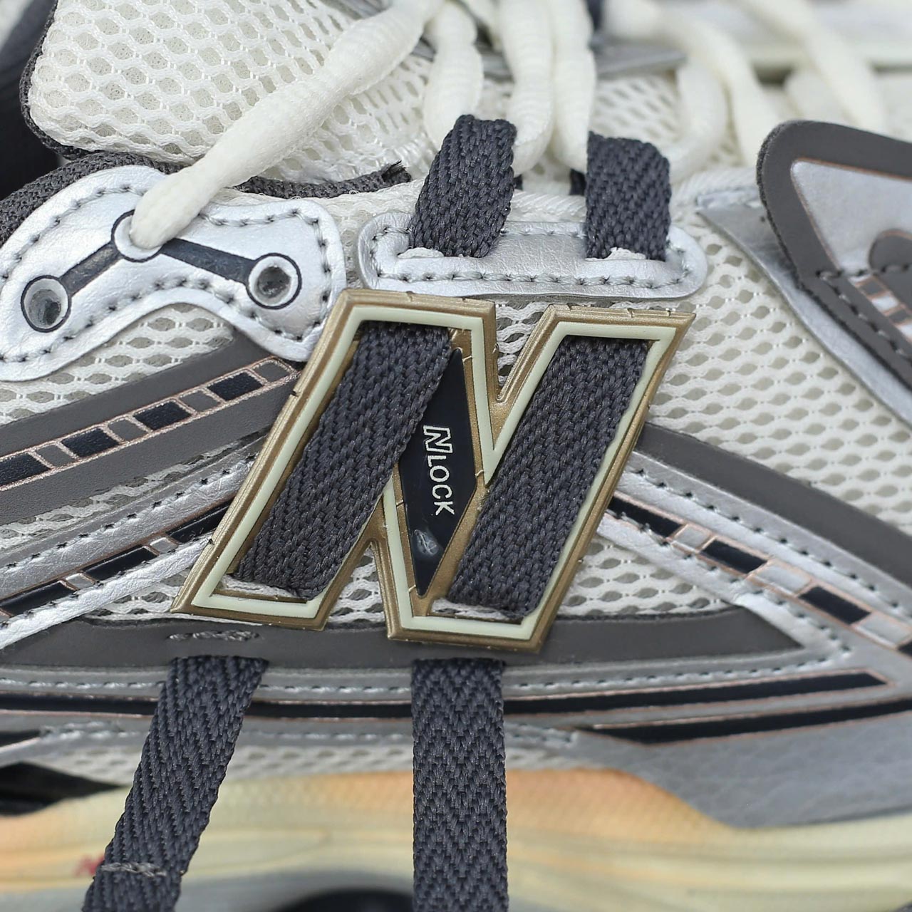 Giày New Balance 1906A ‘Silver Gold Metallic’ Like Auth