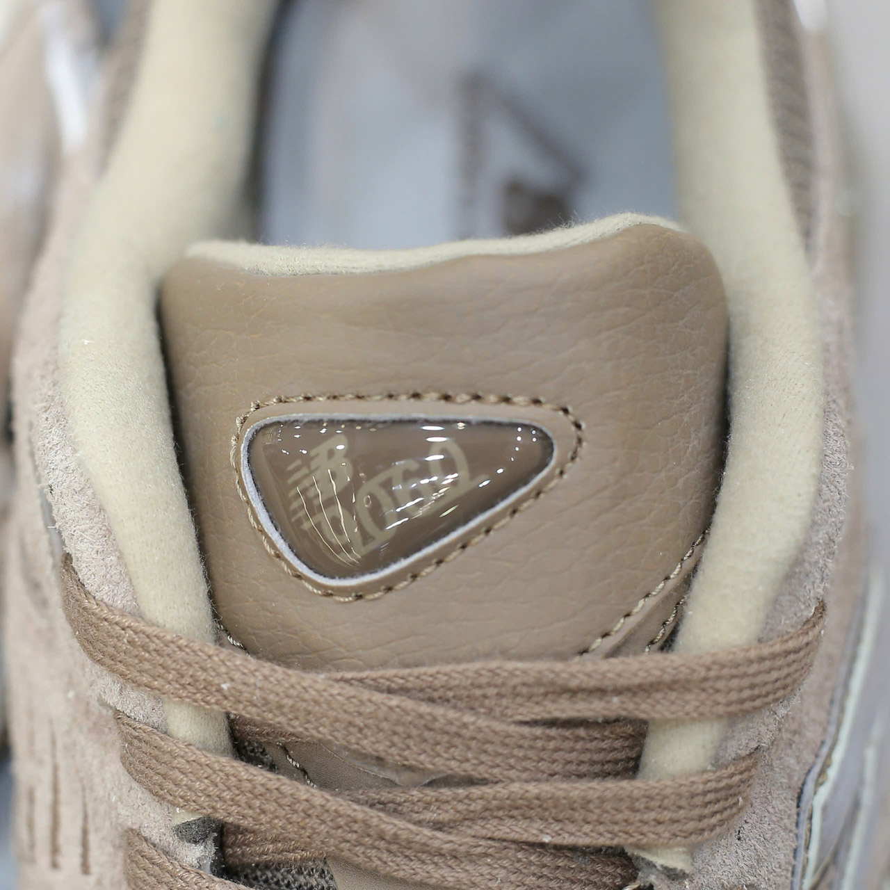 Giày New Balance 9060 Mushroom Timberwolf Best Quality