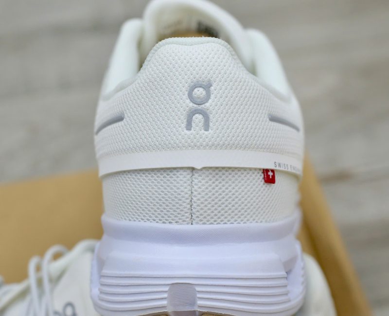 Giày On Running Cloud 6 ‘In White’ Best Quality