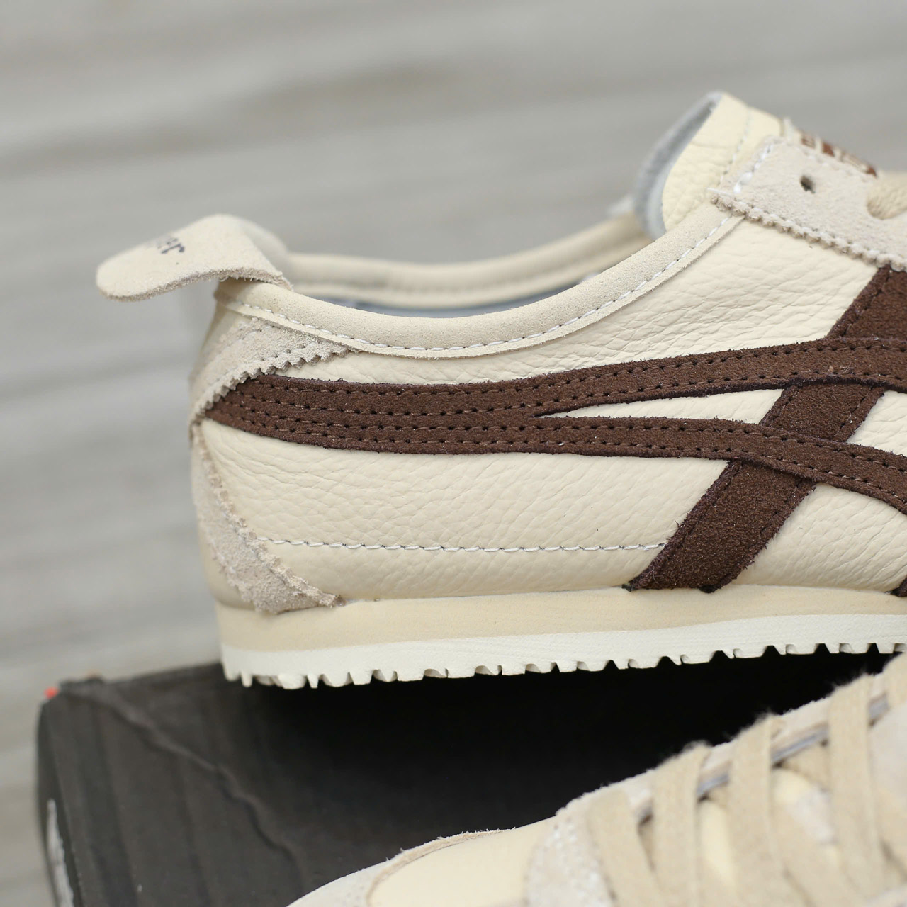 Giày Onitsuka Tiger Mexico 66 ‘Beige Suede Brown’ Best Quality