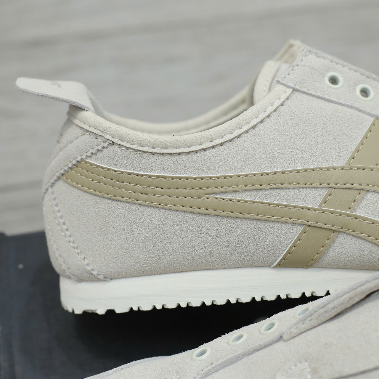 Giày Onitsuka Tiger Mexico 66 Slip-On Birch Wood Crepe