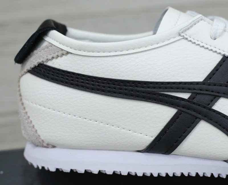 Giày Onitsuka Tiger Mexico 66 White Black